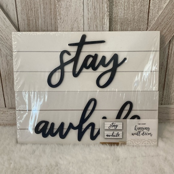 Target 2020 BP Stay Awhile Hanging Signs - Picture 1 of 8